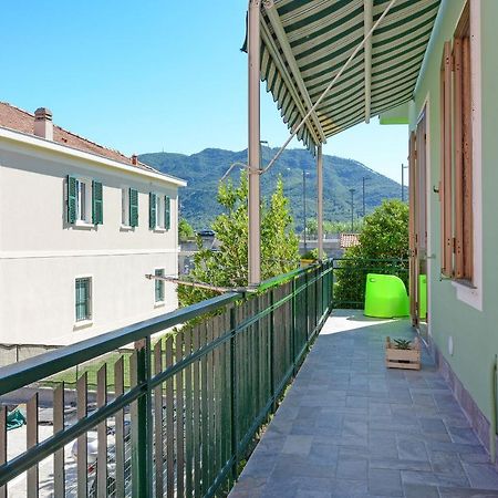 Agriturismo La Casa Degli Zii アルベンガ エクステリア 写真